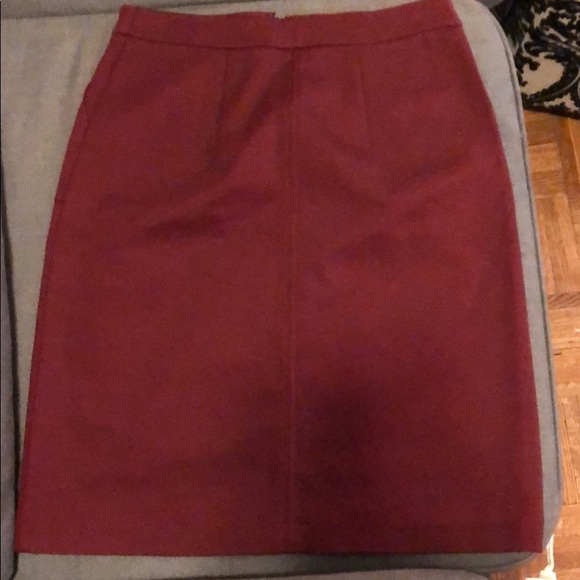 Red pencil skirt - Picture 2 of 2